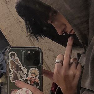 Meet your Posher, Miles